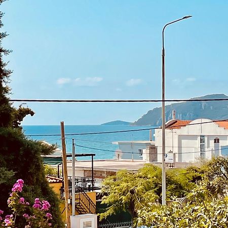 Feel Free Villa Palaiontsiflikion Ngoại thất bức ảnh