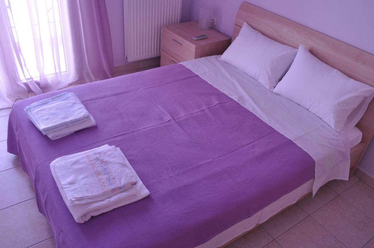 Feel Free Villa Palaiontsiflikion Ngoại thất bức ảnh